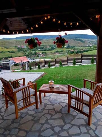 Фотографии Гостевой дом Mera Hills House г. Mera (Румыния) №3 Фото Гостевой дом Mera Hills House г. Mera 3